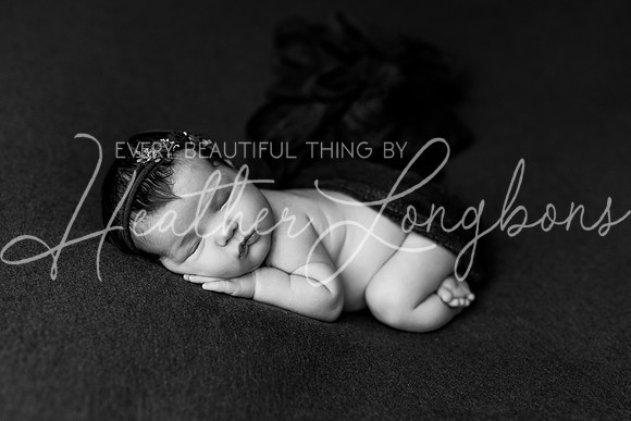Emery Newborn-73BW