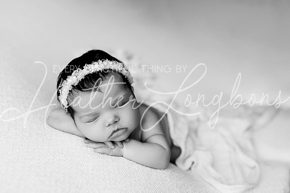 Emery Newborn-79BW