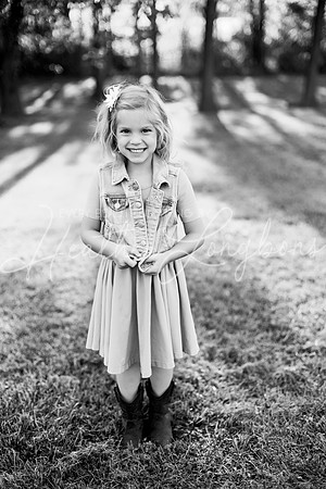 Van Matre family 2023-28BW