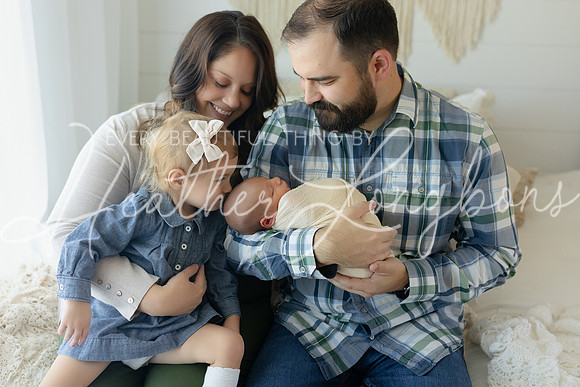 Brooks Newborn-14