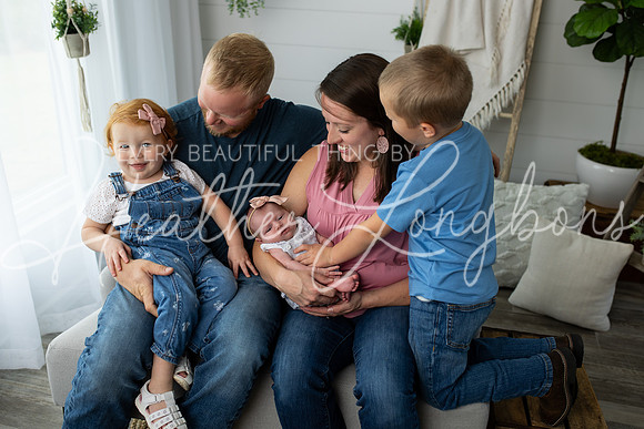 Layla newborn-3