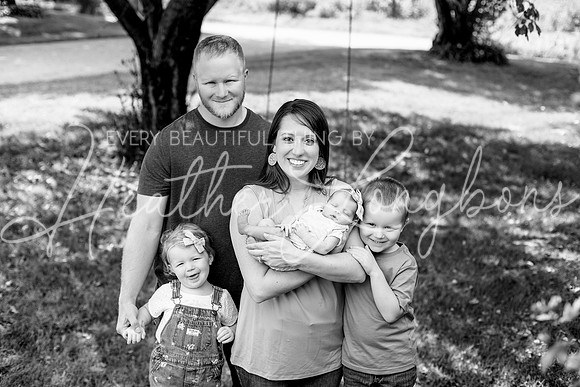 Layla newborn-4BW