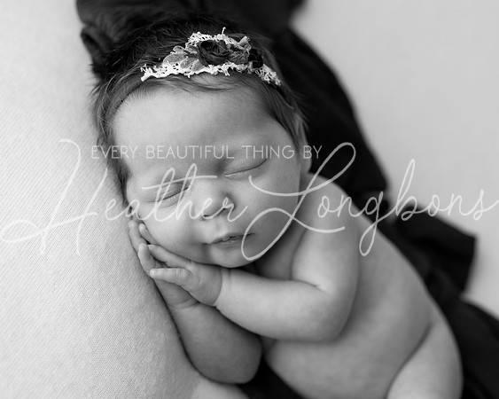 Taylor twins newborn session-4BW