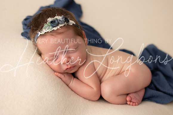Taylor twins newborn session-3