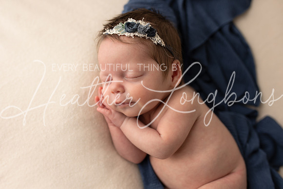 Taylor twins newborn session-5