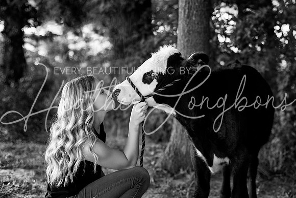 Tara Summer Senior-4BW