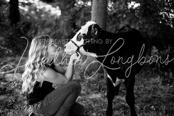 Tara Summer Senior-5BW