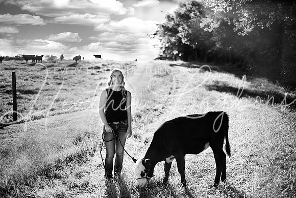 Tara Summer Senior-6BW