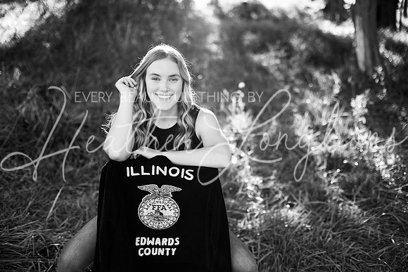 Tara Summer Senior-7BW