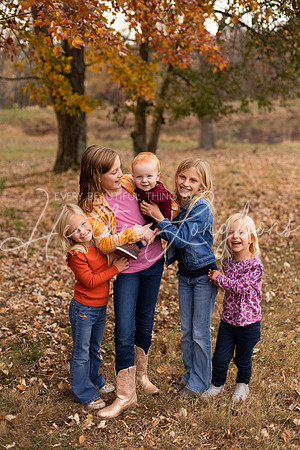 2023 Family Photos-12