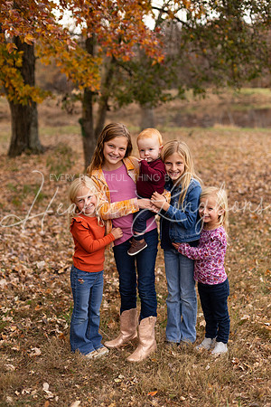 2023 Family Photos-14