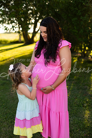 Tyler and Mackenzie Maternity 2024-42