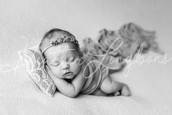 Georgia Cheadle Newborn-3BW