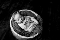 Georgia Cheadle Newborn-7BW