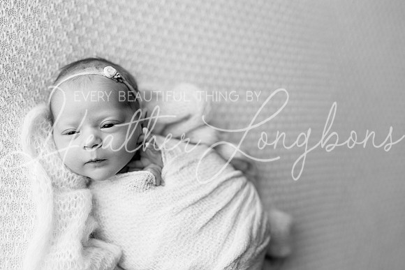 Alora Clow Newborn-14BW