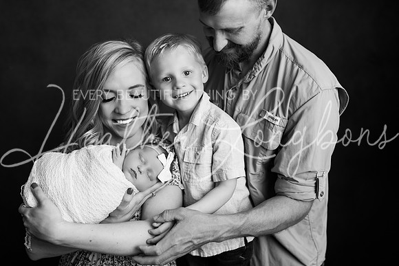 Colbie newborn-3BW