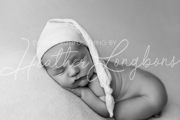 Adeline Newborn-13BW