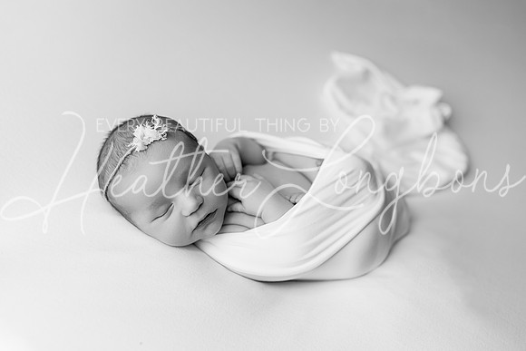Adeline Newborn-20BW