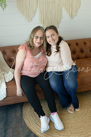 Perry girls and grandma-5