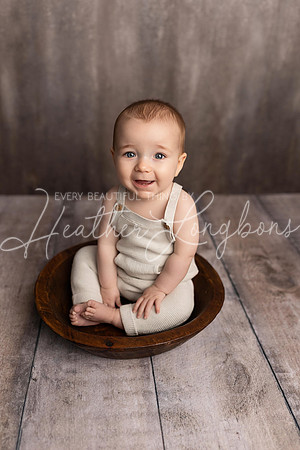 Ari One Year-8