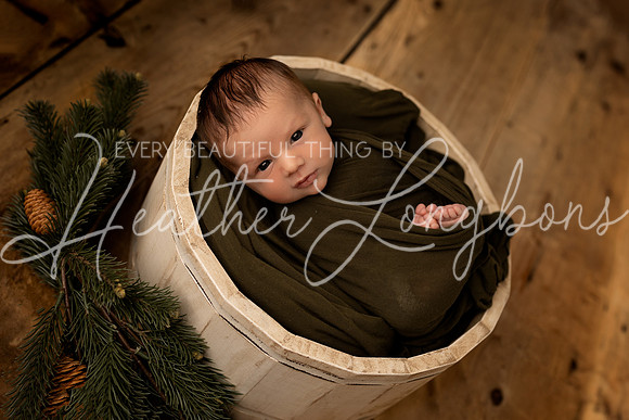 Ezra newborn-11