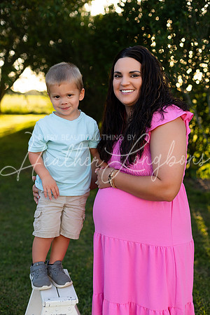 Tyler and Mackenzie Maternity 2024-50