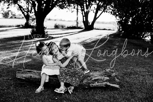 Tyler and Mackenzie Maternity 2024-17BW