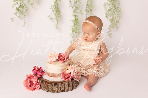 Finley Cake Smash-27