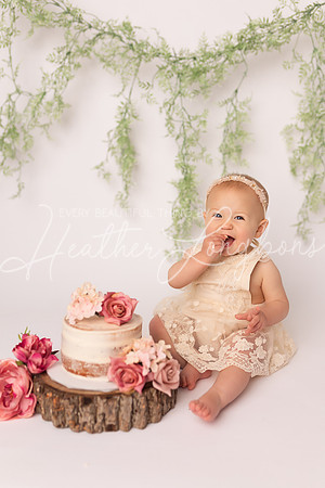 Finley Cake Smash-37