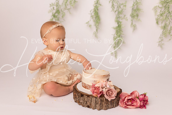 Finley Cake Smash-51