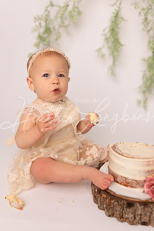 Finley Cake Smash-57