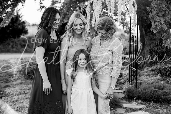 Holman Extended Family BW (124)