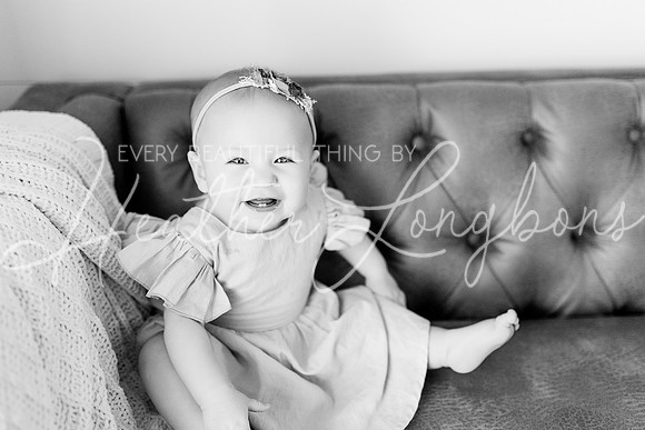 Finley Cake Smash-2BW