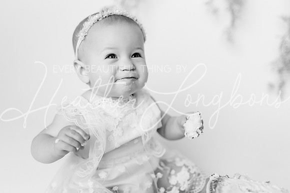 Finley Cake Smash-54BW