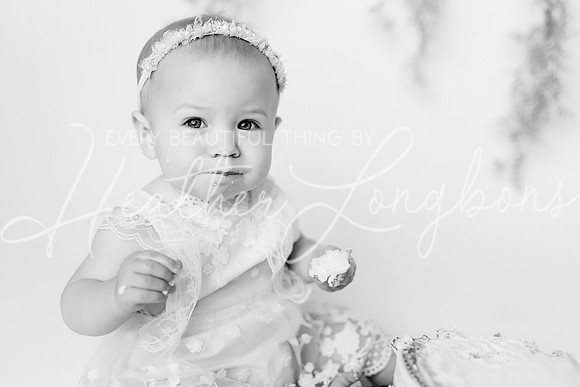 Finley Cake Smash-55BW