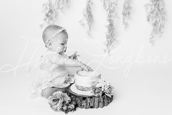 Finley Cake Smash-43BW
