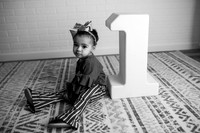 Maya-12BW