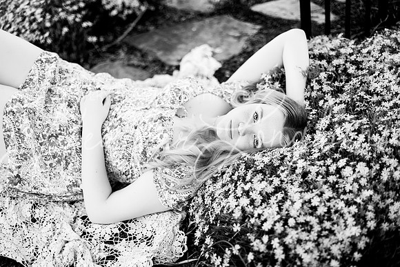 Ashlyn Senior-10BW