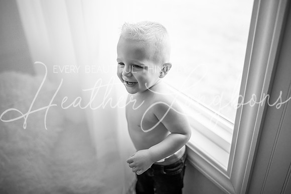 Easton newborn-1BW