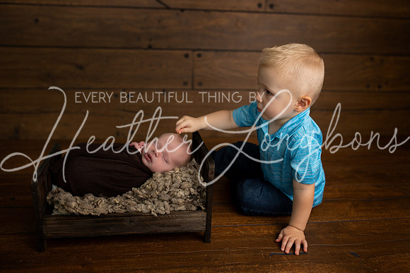 Easton newborn-16