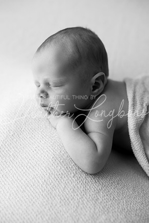 Easton newborn-11BW