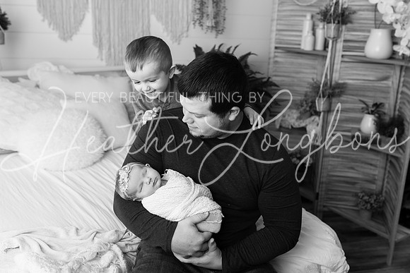 Ellaretta newborn-22BW