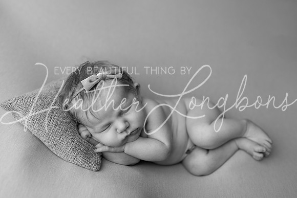 Ellaretta newborn-4BW