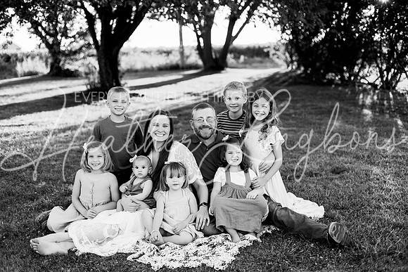 Van Matre family 2024-95BW