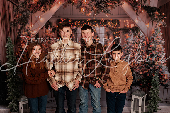 2024 Christmas Greathouse-4