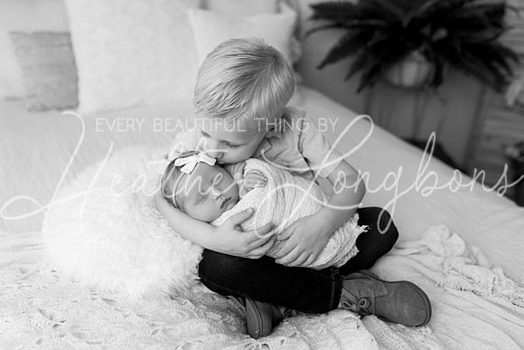 Colbie newborn-17BW