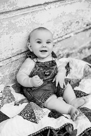 Forrest 6 months + family photos-120BW