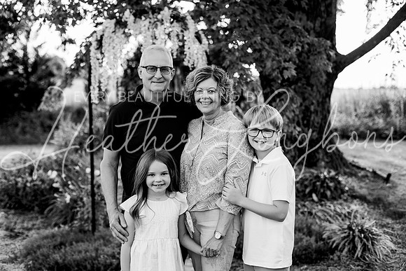 Holman Extended Family BW (71)