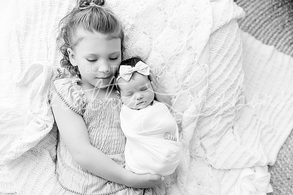Emery Newborn-52BW