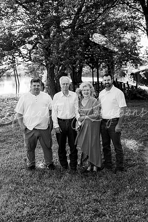 Case Extended family-6BW